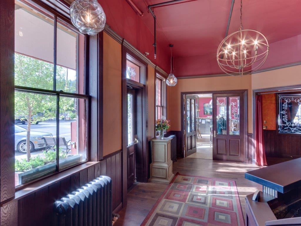 Truckee Hotel