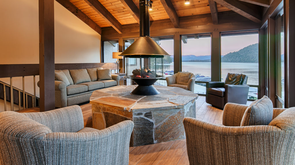 Donner Lake Village