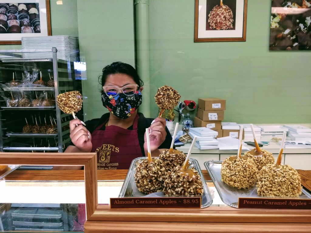 Candied apples at Sweets Homemade Candies