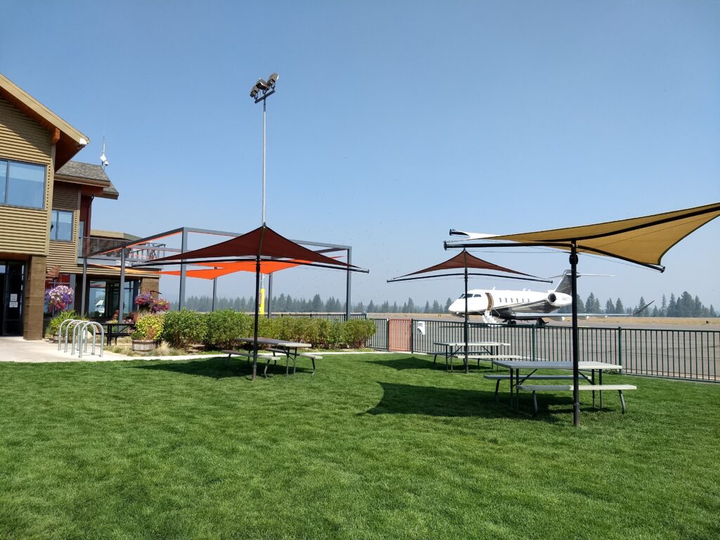 Have a picnic at the Truckee Tahoe Airport