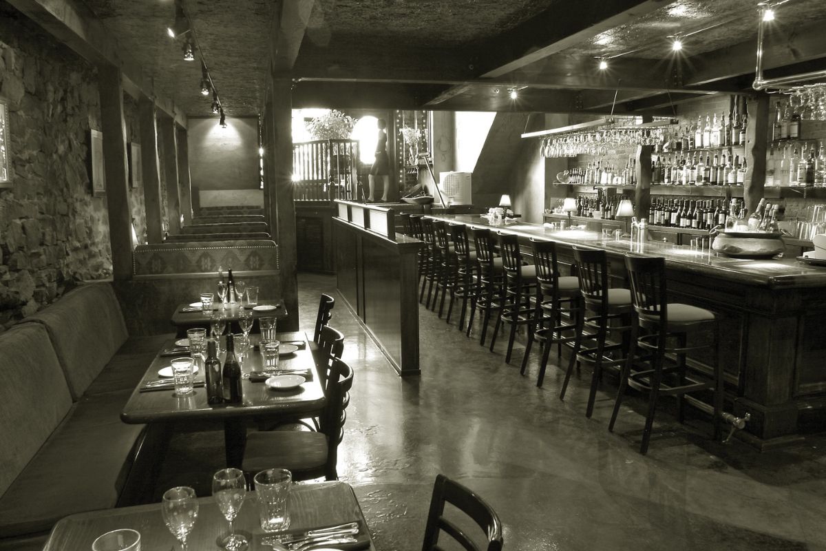An interior view of Pianeta Ristorante in downtown Truckee.