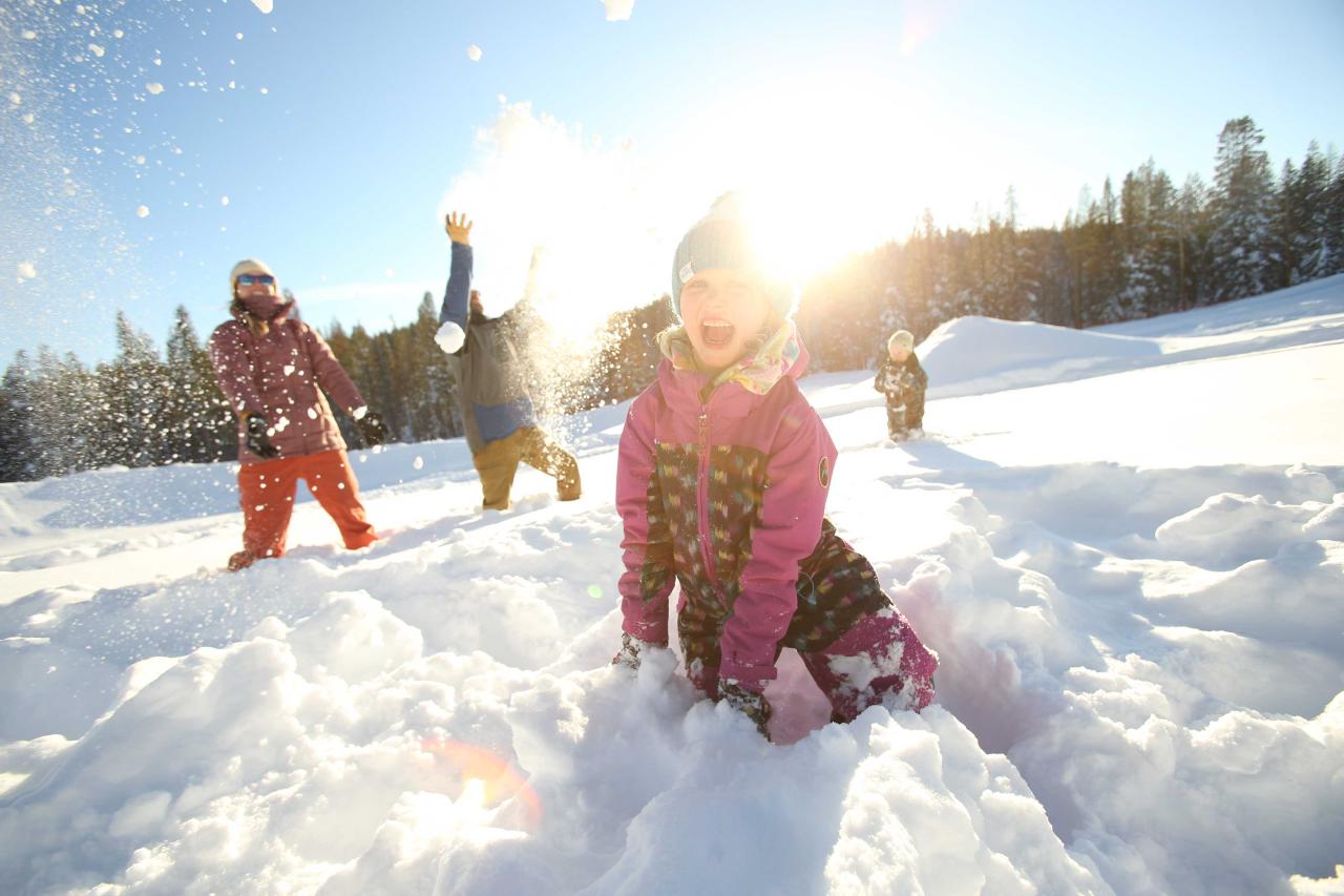 Ice Sleeding Sledding, Tubing & Snow Play | Visit Truckee Tahoe