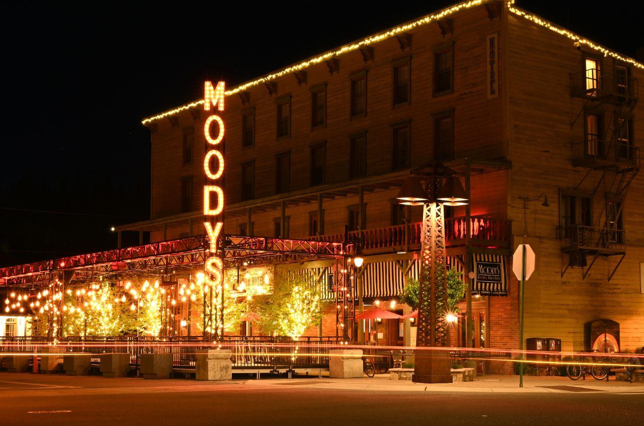 New Businesses Accepting Sustainable Truckee Gift Cards