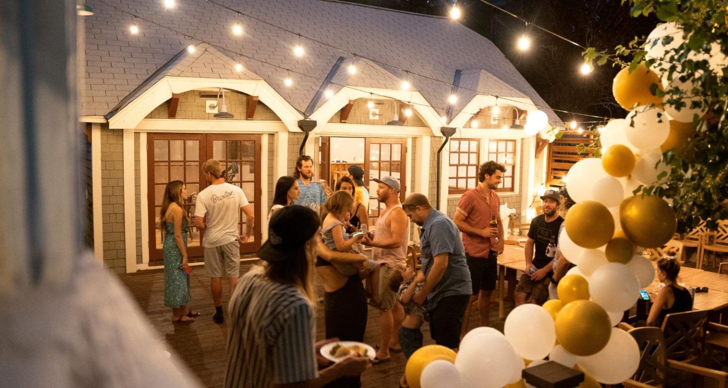 Summer Après, It's A Truckee Thing! Best Patios, Music, and Events