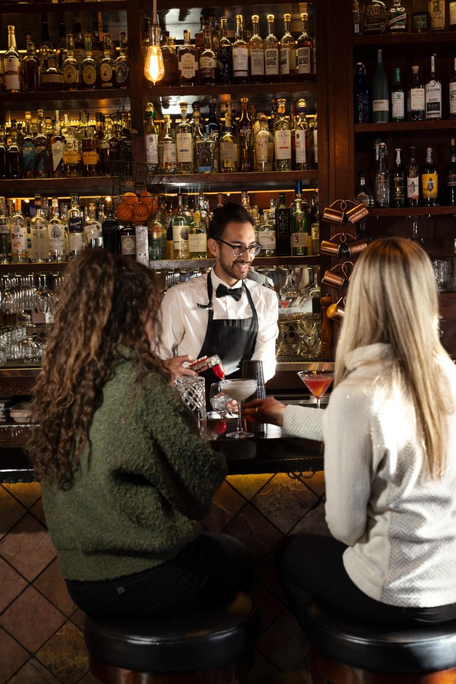 Moody's Bistro Bar & Beats